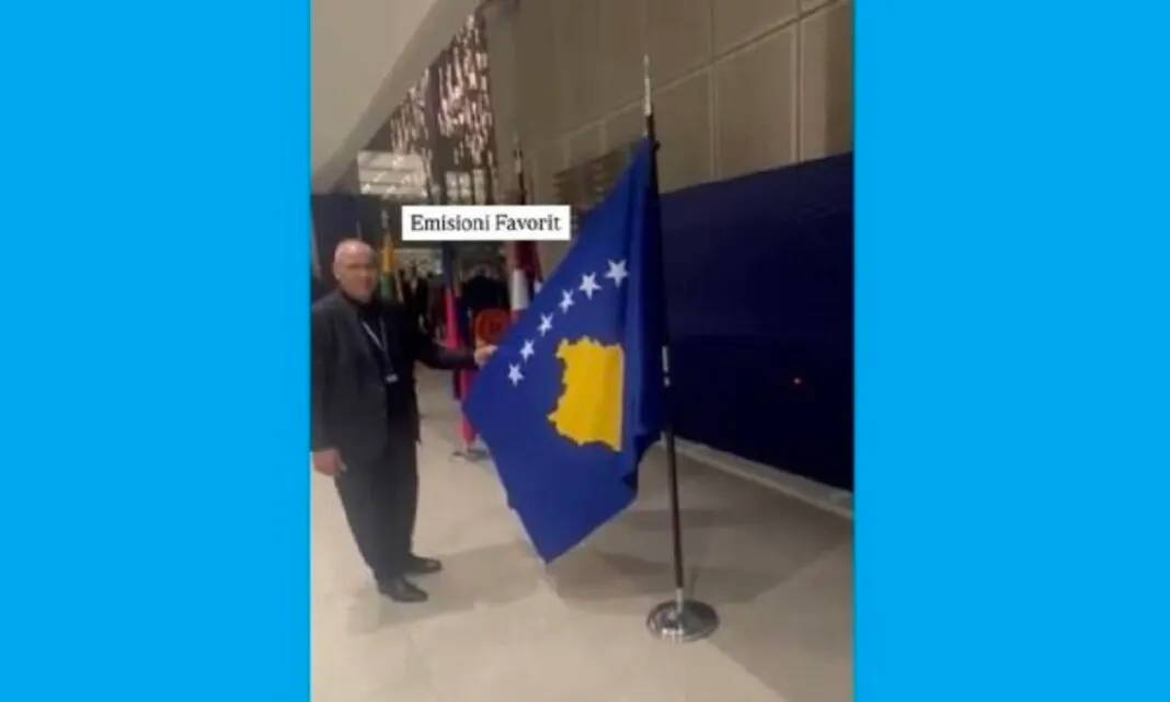 Flamuri i kosoves ne beograd