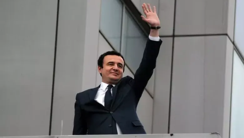 Albin Kurti shpresa e fundit kosovaime.tv