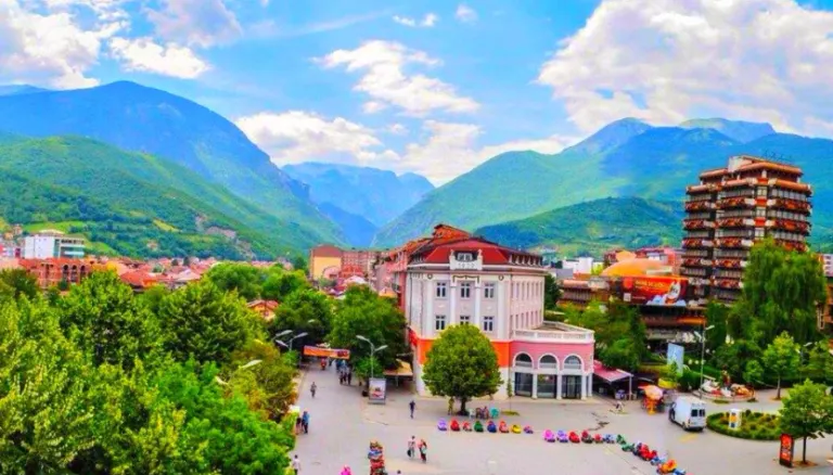 peja-768x438